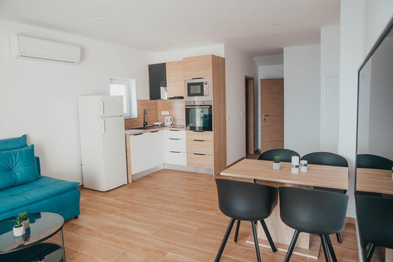 Apartments Nina בריסט מראה חיצוני תמונה